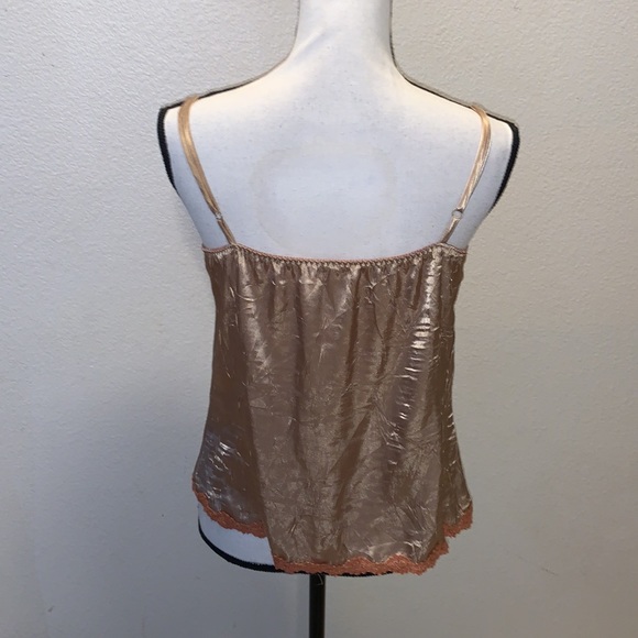 Old Navy perfect fit metallic gold lace cami tank top - Picture 5 of 7